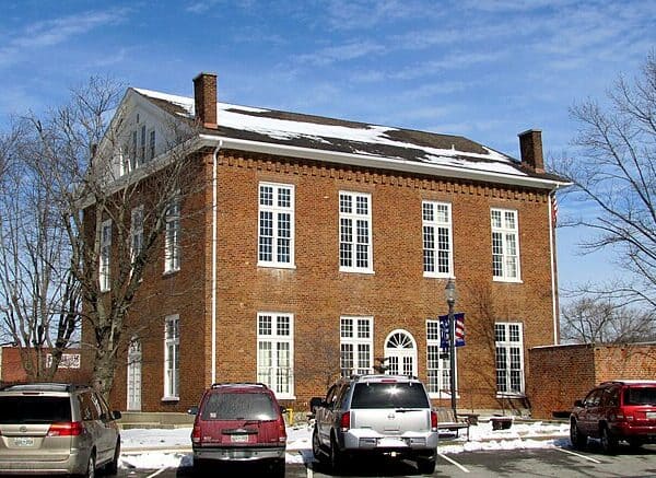 overton-county-courthouse-livingston