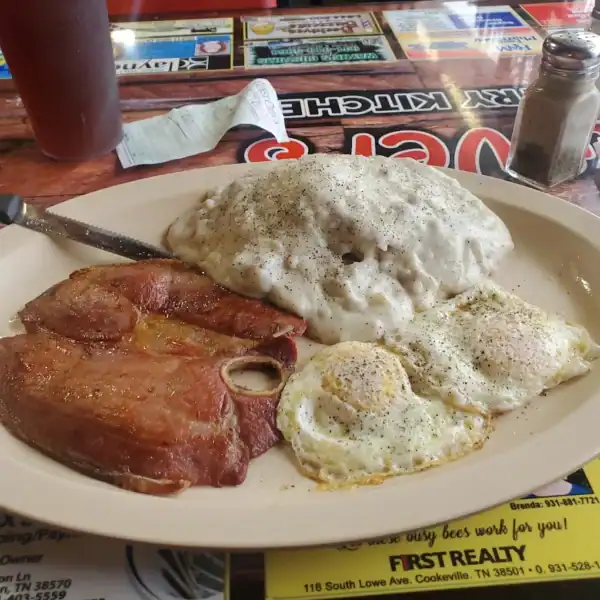 Stover's-Country-Kitchen-Livingston-TN